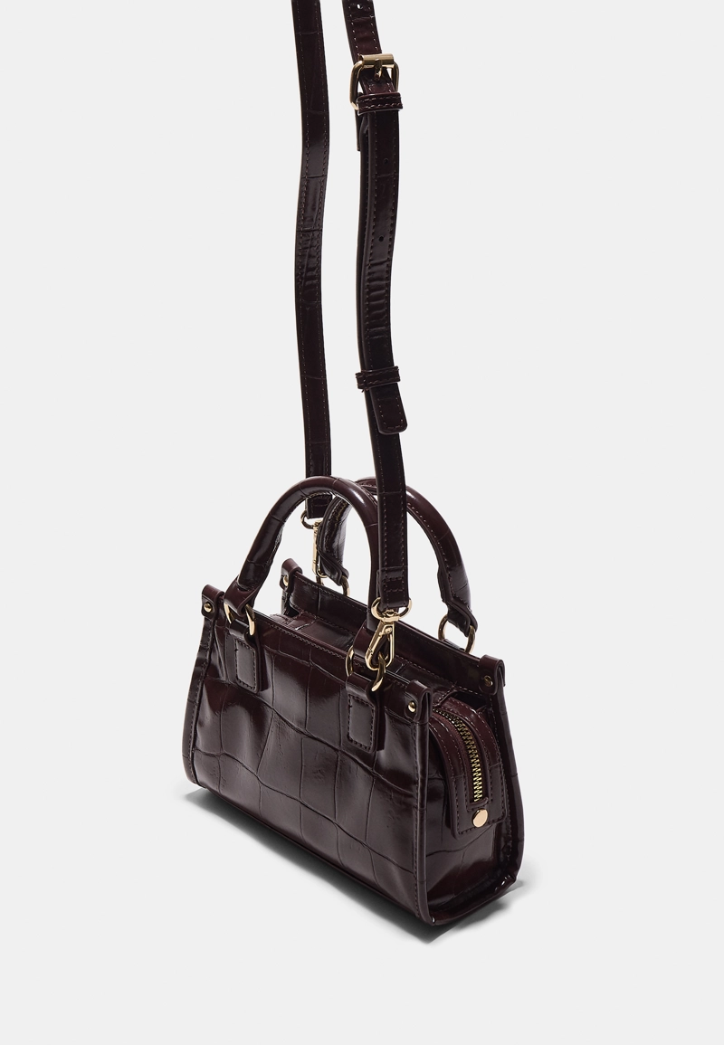 Мини-сумка тоут через плечо с тиснением под крокодиловую кожу