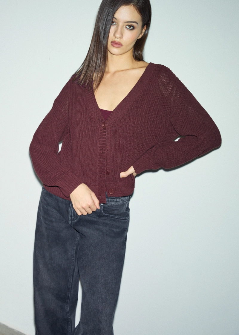 Вязаный кардиган на пуговицах