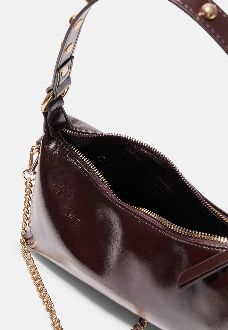 Сумка на плечо «Луна» с заклепками