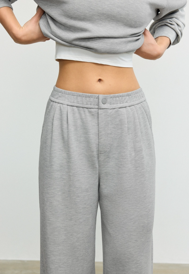 Мягкие брюки с защипами