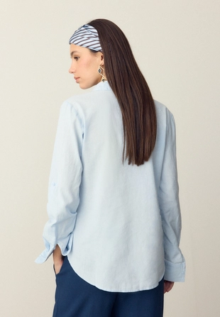 Свободная рубашка с карманом из льняной ткани- Заказать в России