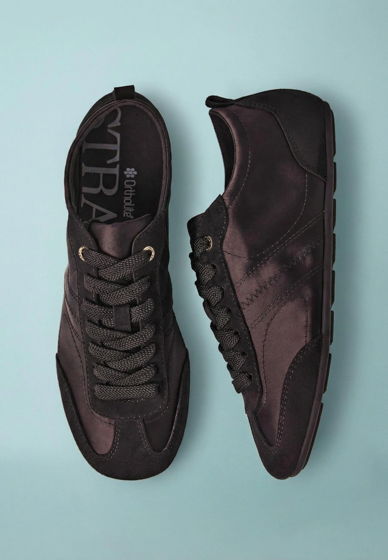 Атласные туфли на тонкой подошве