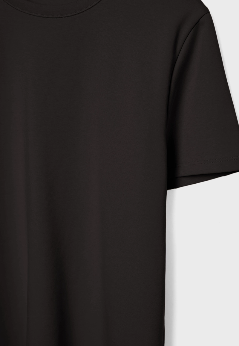 Базовая футболка regular из мягкой ткани