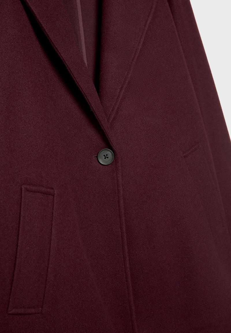 Пальто миди на пуговице из мягкой ткани