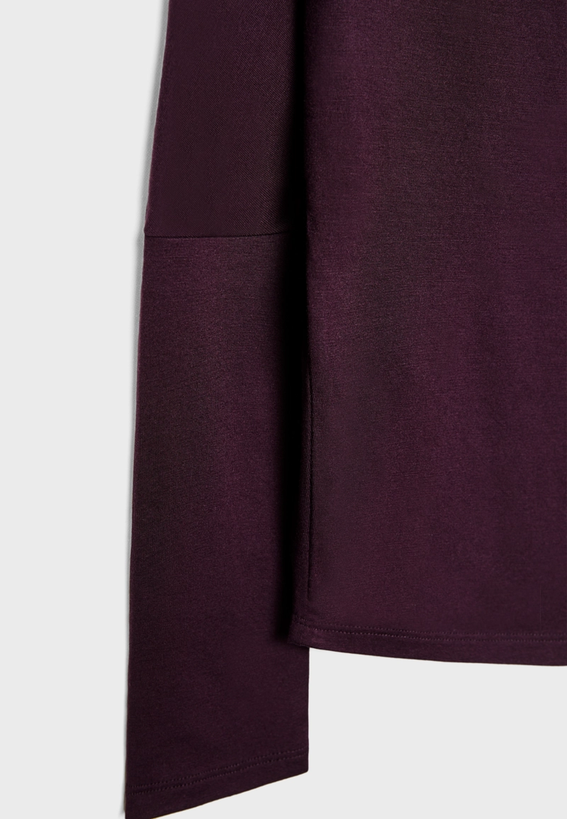 Асимметричная футболка из модала