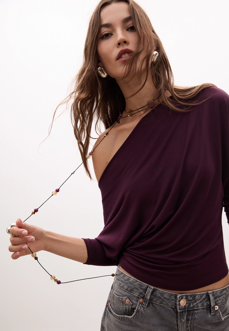 Асимметричная футболка из модала