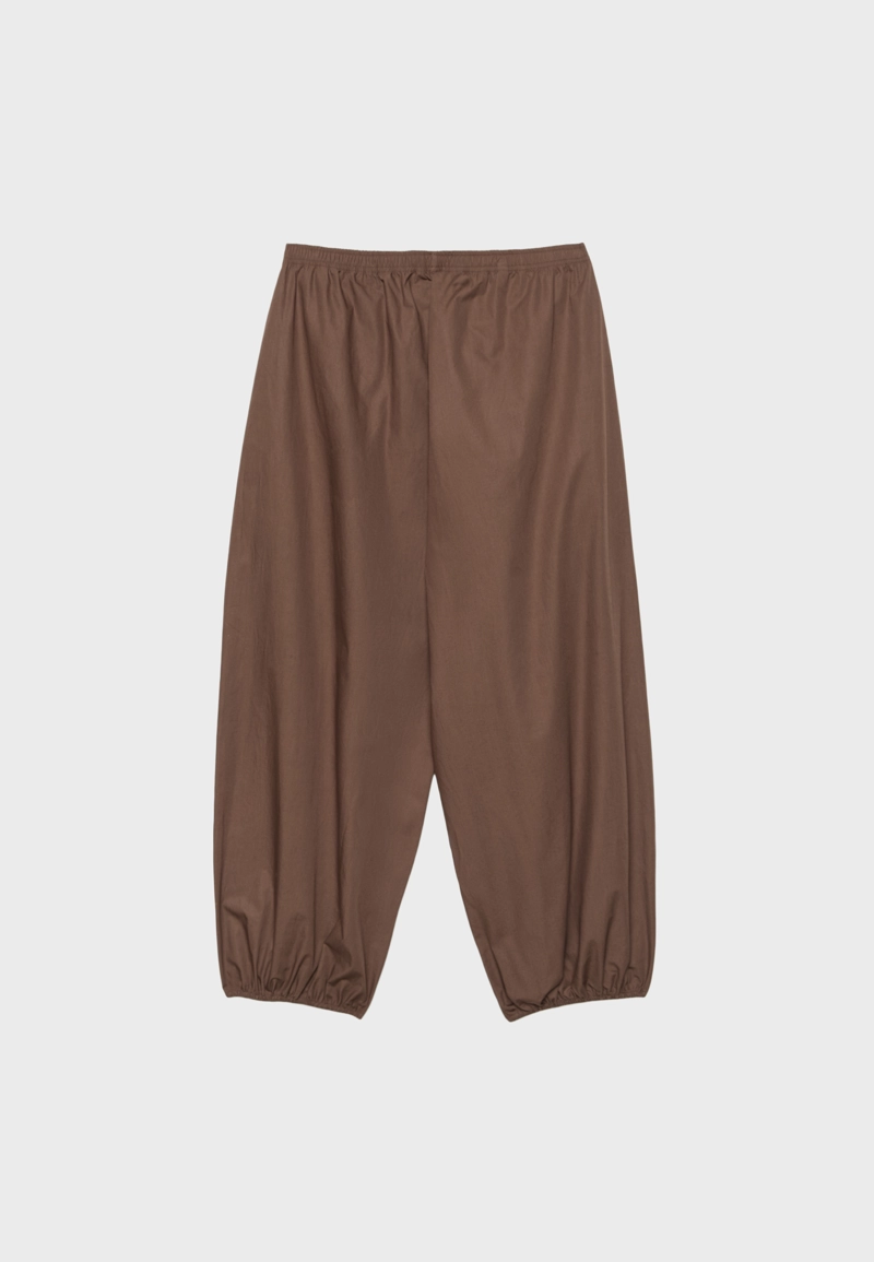 Объемные брюки из поплина