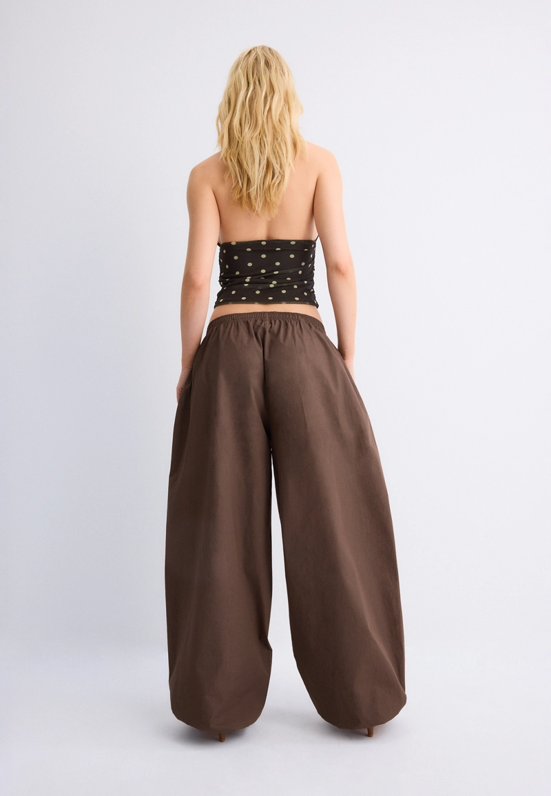 Объемные брюки из поплина