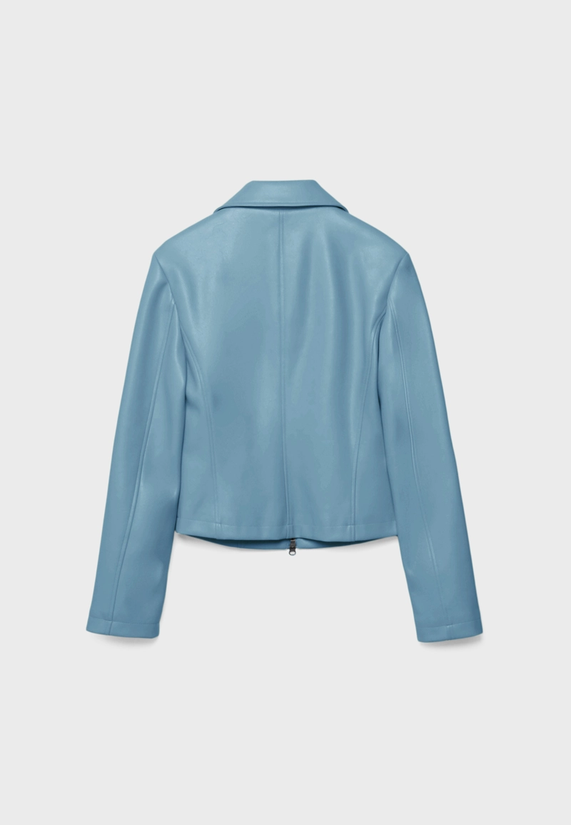 Приталенная куртка из искусственной кожи