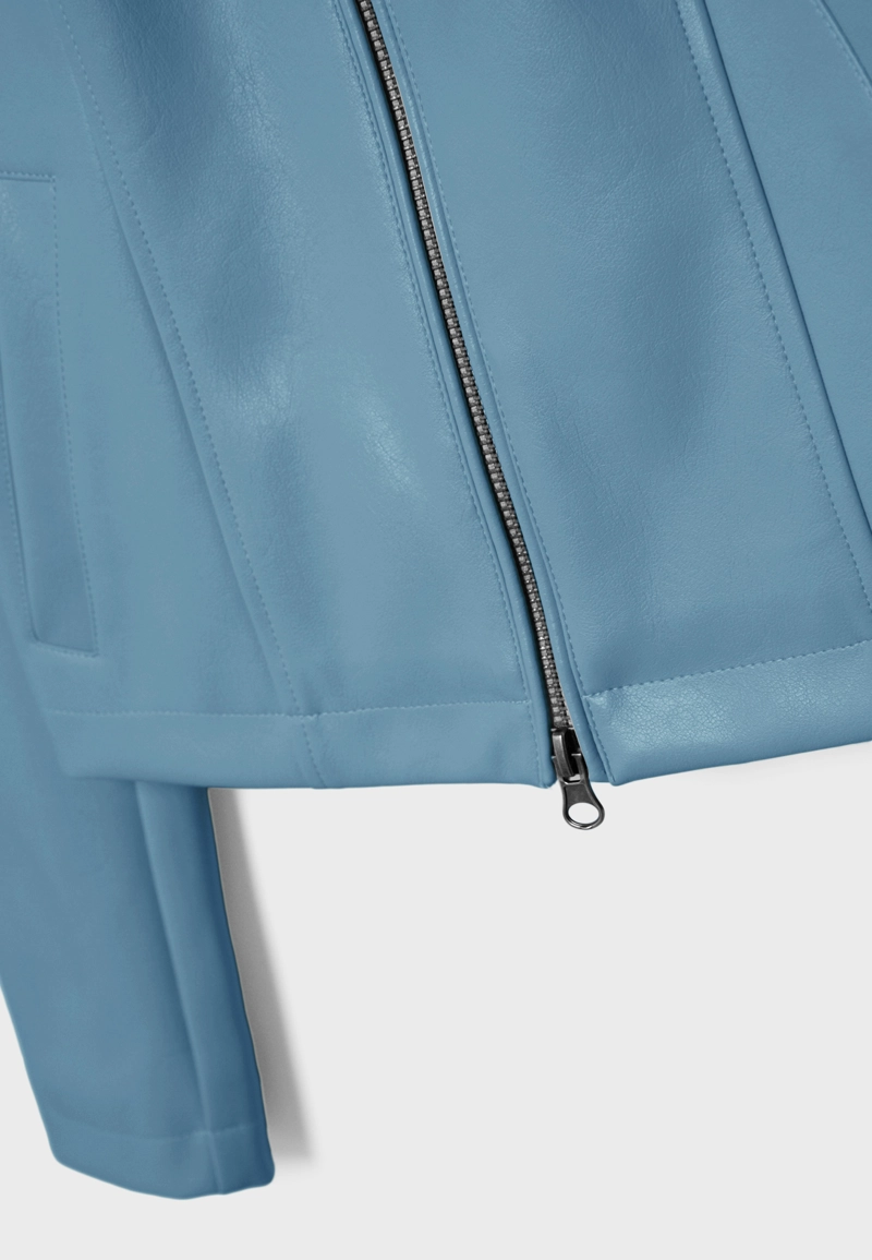 Приталенная куртка из искусственной кожи