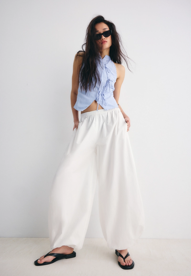 Объемные брюки из поплина