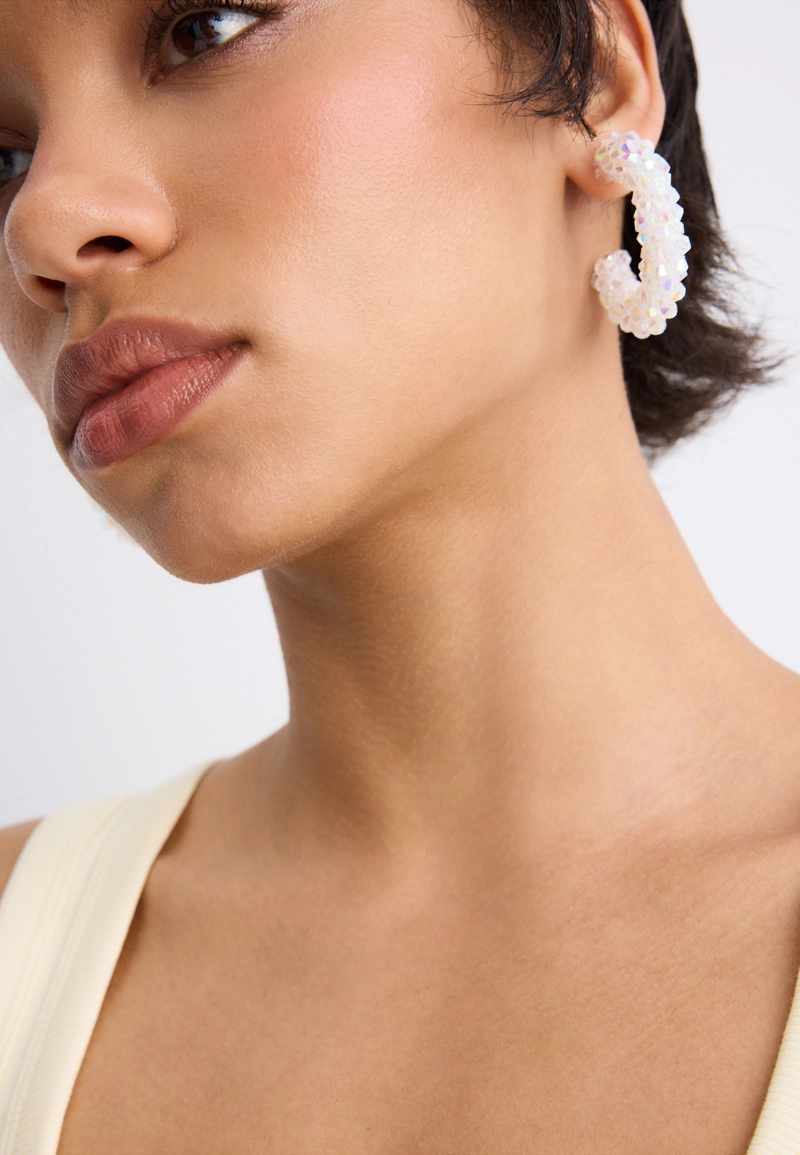 Серьги-кольца с бусинами