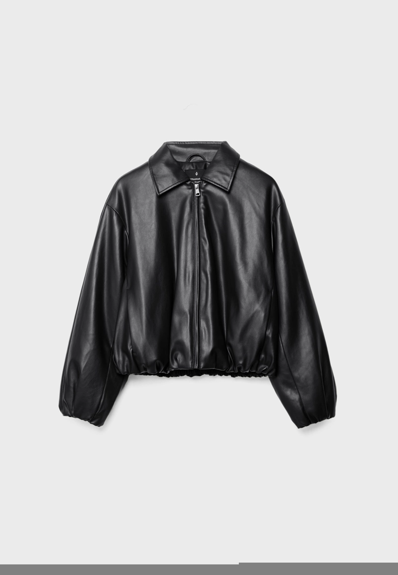 Стеганая куртка-бомбер из искусственной кожи