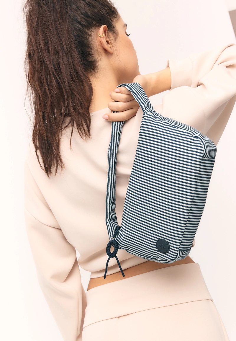 Плетеная сумка через плечо