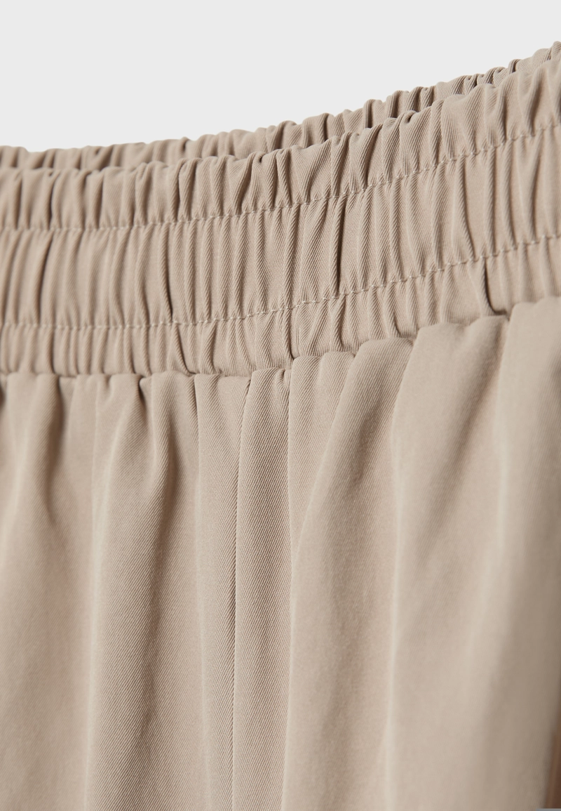 Высокотехнологичные брюки-баллоны