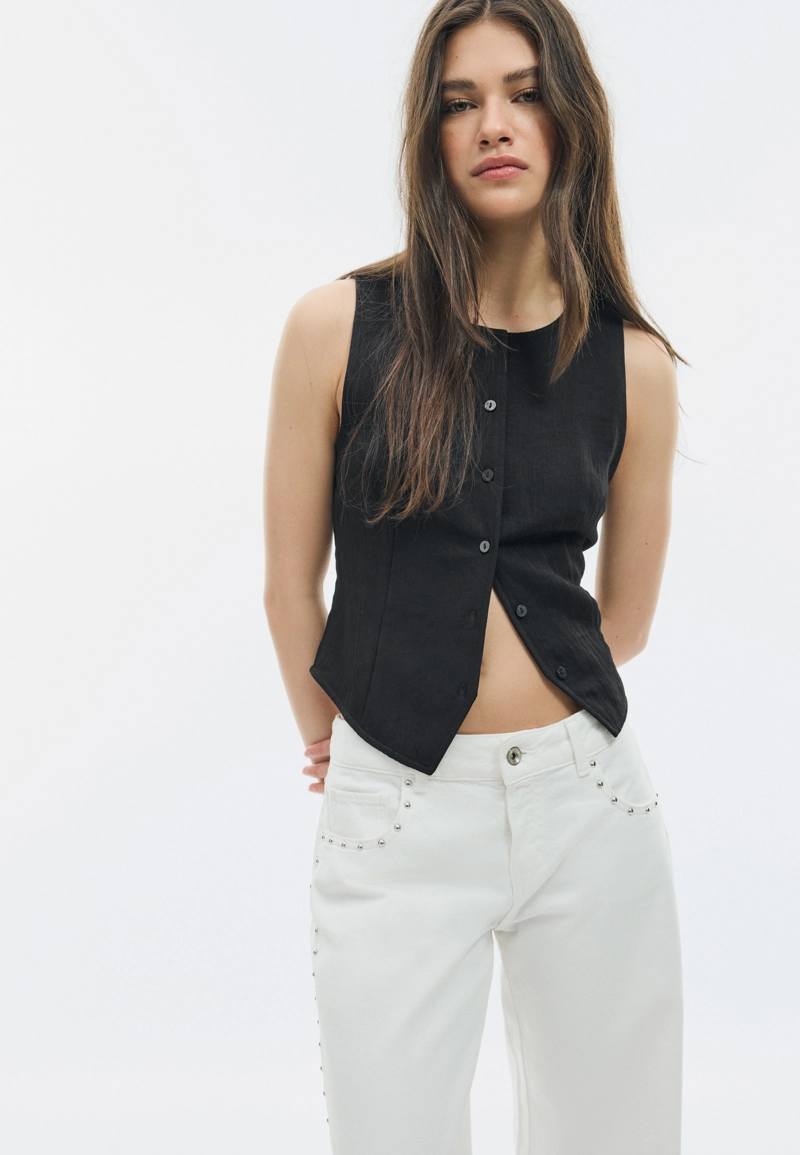 Текстурный топ на пуговицах