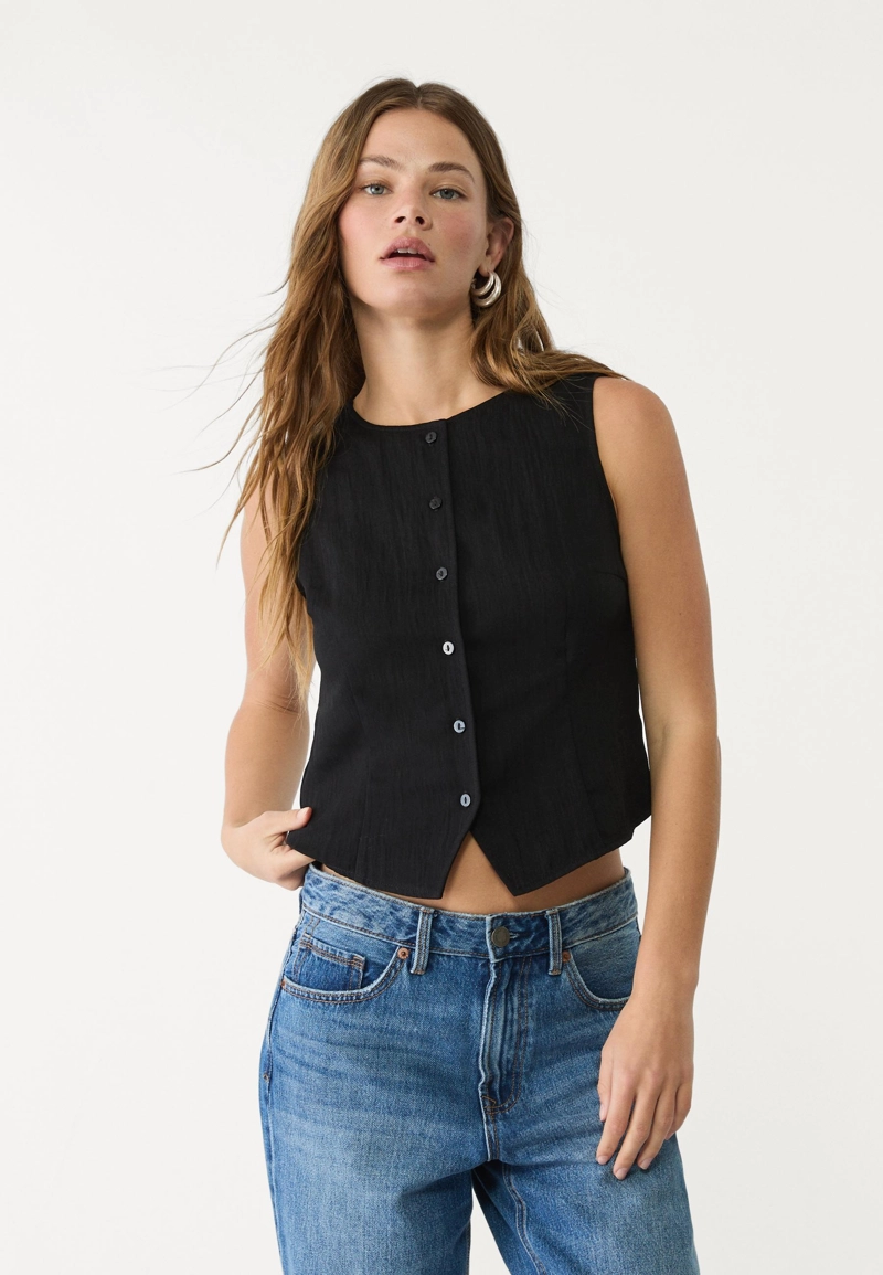 Текстурный топ на пуговицах