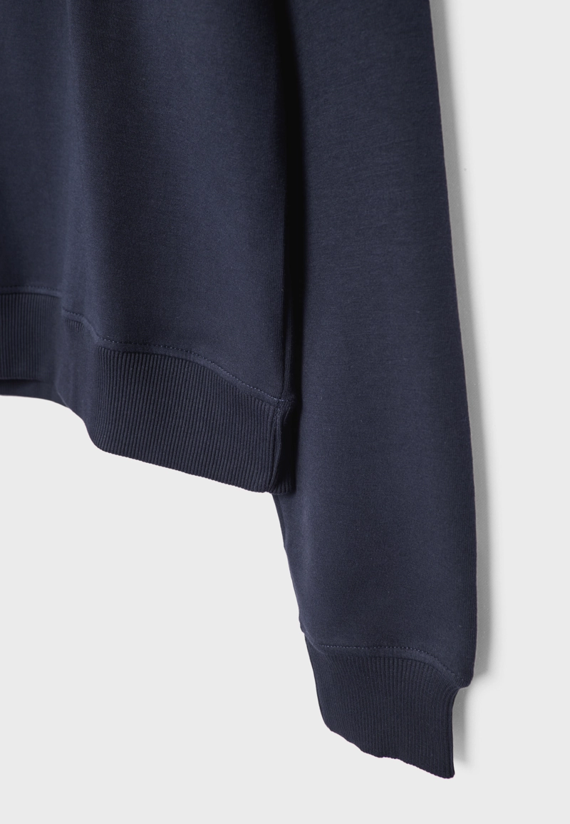 Толстовка с воротником-стойкой на молнии