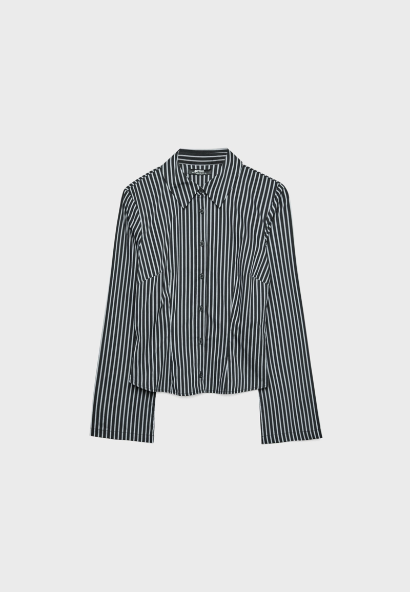 Приталенная рубашка