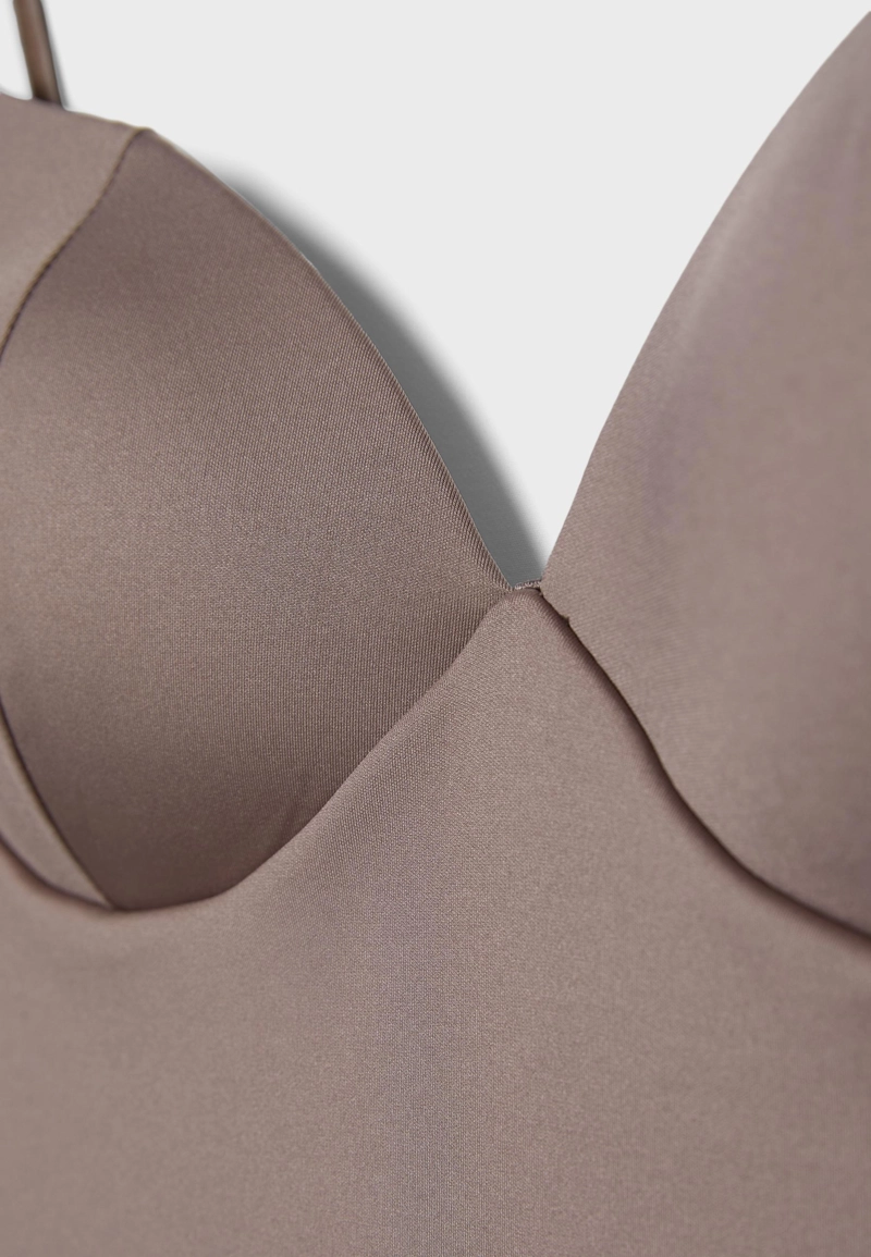 Топ в бельевом стиле