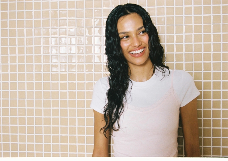 Топ на бретелях с кружевом