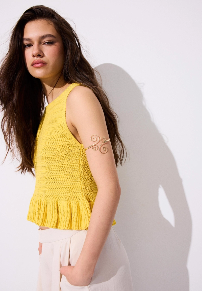 Жесткий браслет-спираль