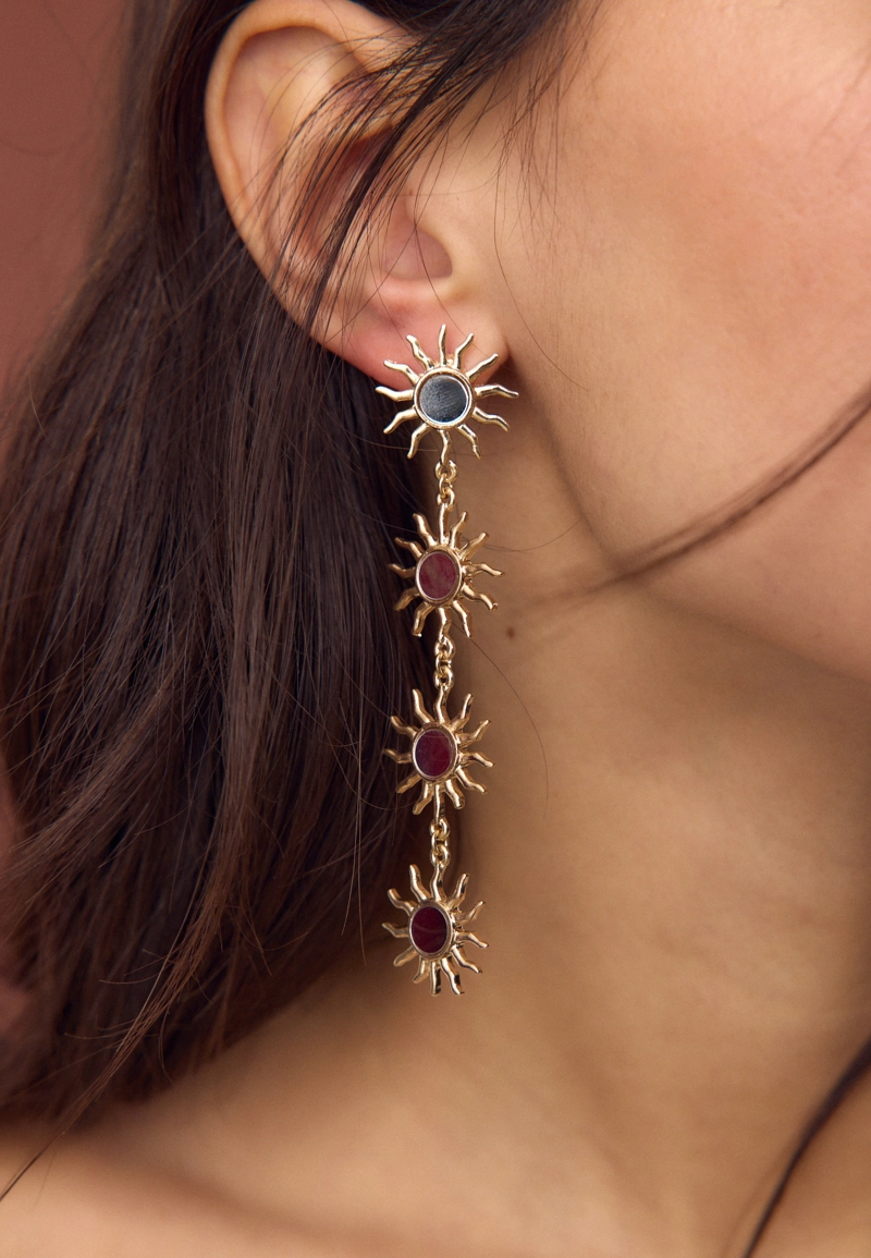 Длинные серьги-солнце с зеркальным эффектом