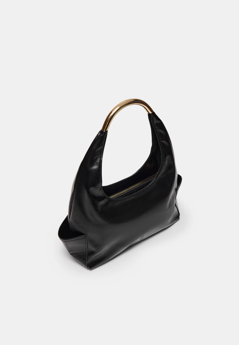 Мини-сумка с металлическим ремешком