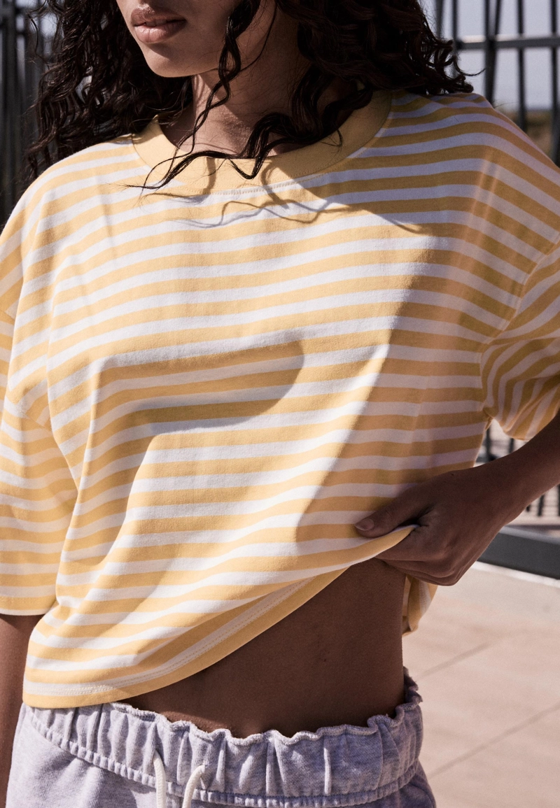 Полосатая футболка