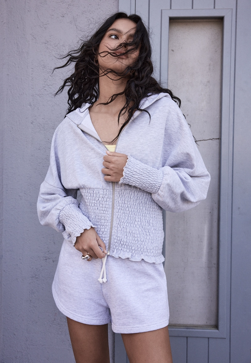 Шорты из футера с отворотом на поясе