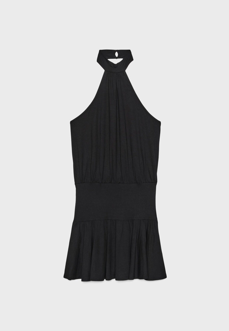 Платье с горловиной халтер