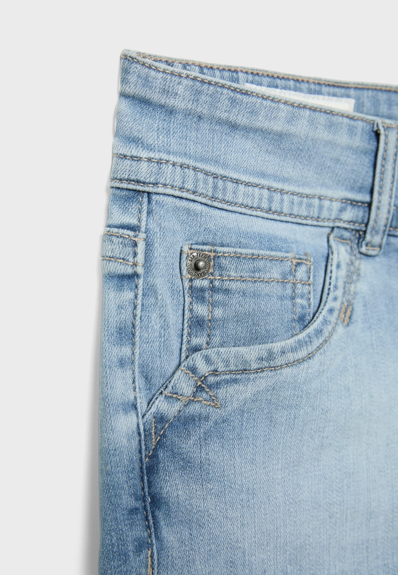 Джинсовые мини-шорты