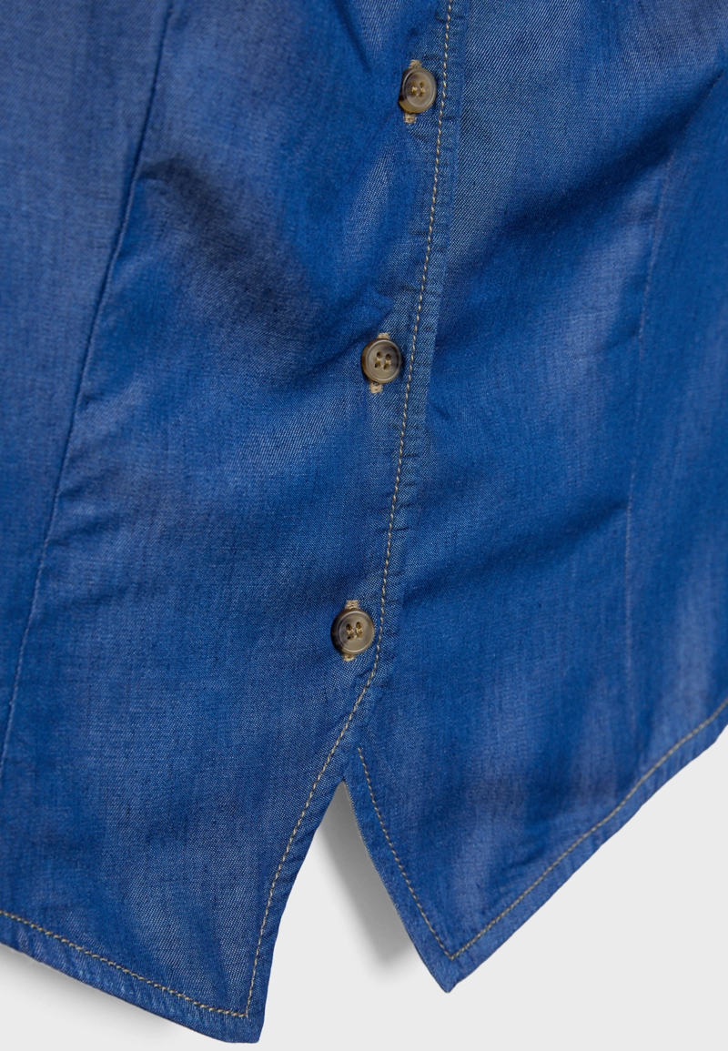 Джинсовый топ без рукавов с пуговицами