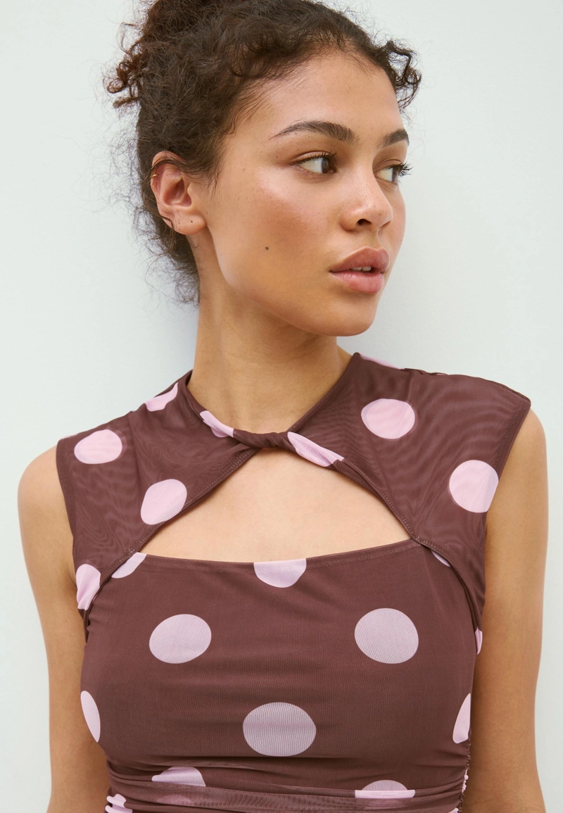 Короткое платье-ципао с узлом