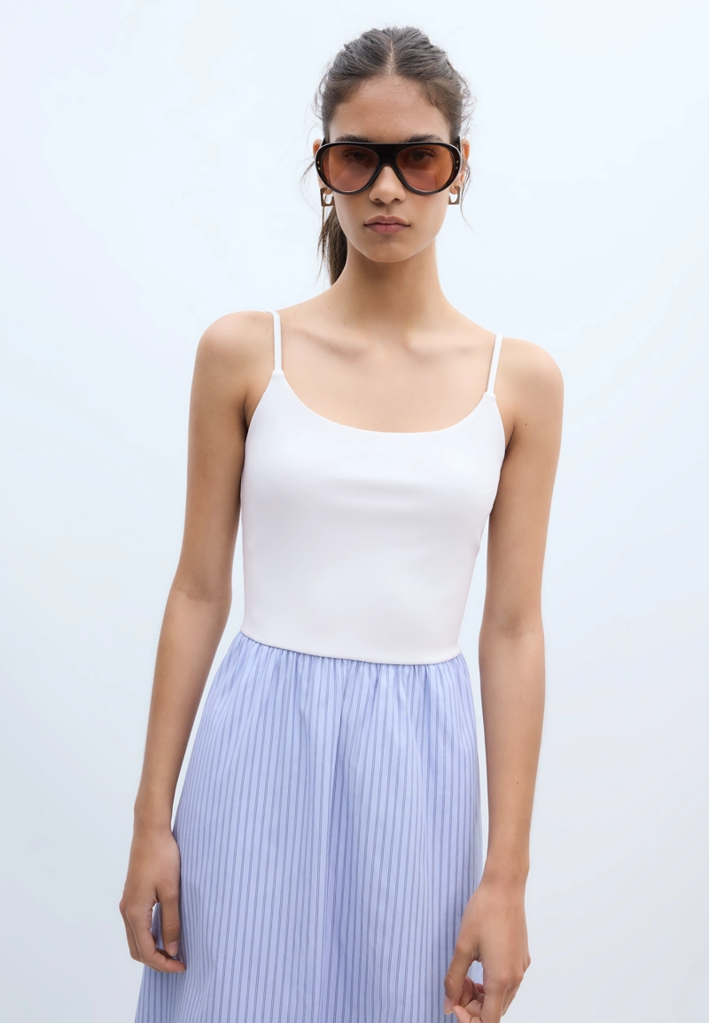 Платье миди из двух видов ткани на бретелях