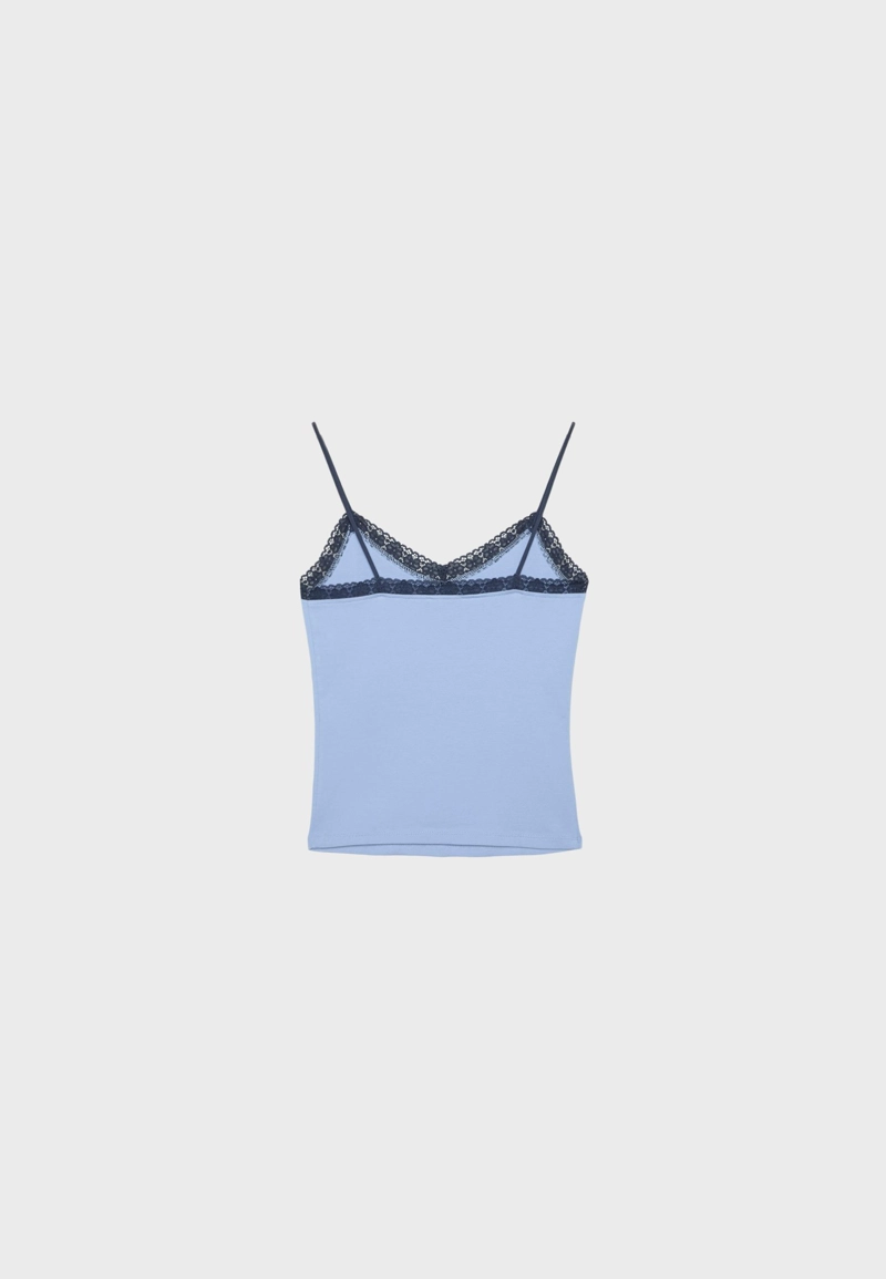 Топ на бретелях с кружевным принтом