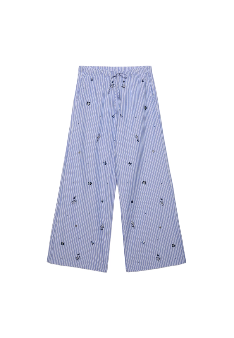 Брюки в пижамном стиле с вышивкой