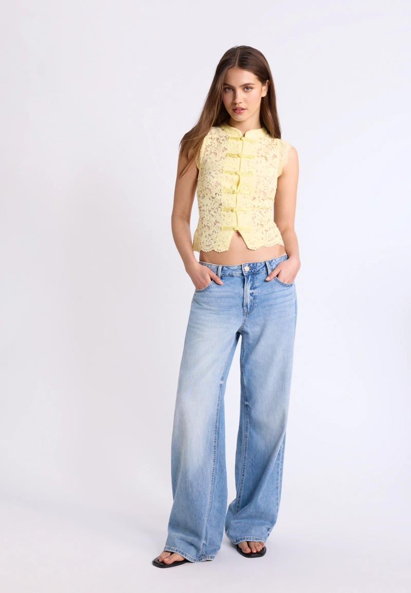 Топ-ципао из кружева