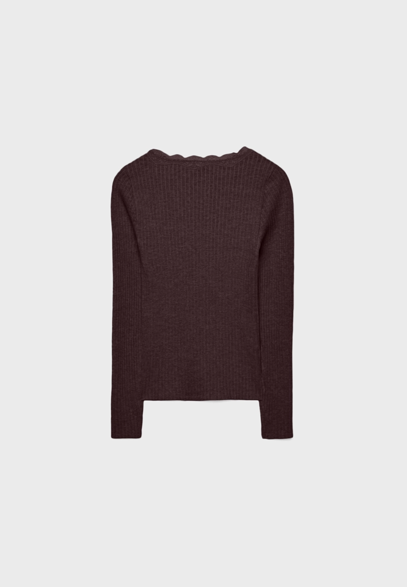 Бесшовная футболка с кружевом