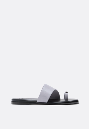 Шлепанцы с металлическим элементом- Заказать в России