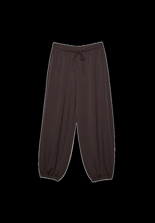 Мягкие брюки-джоггеры фасона баллон- Заказать в России