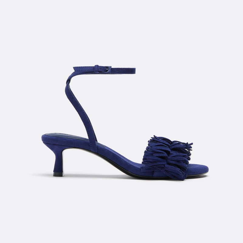 Босоножки из искусственной кожи с бахромой