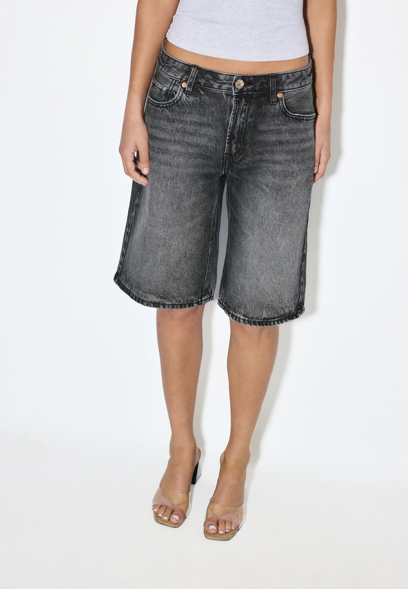 Джинсовые шорты-бермуды