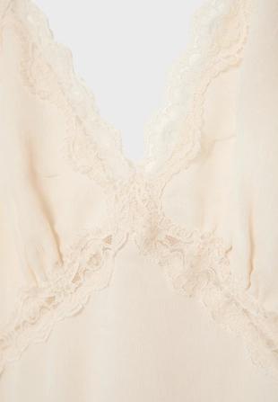 Топ с горловиной халтер и кружевом- Заказать в России