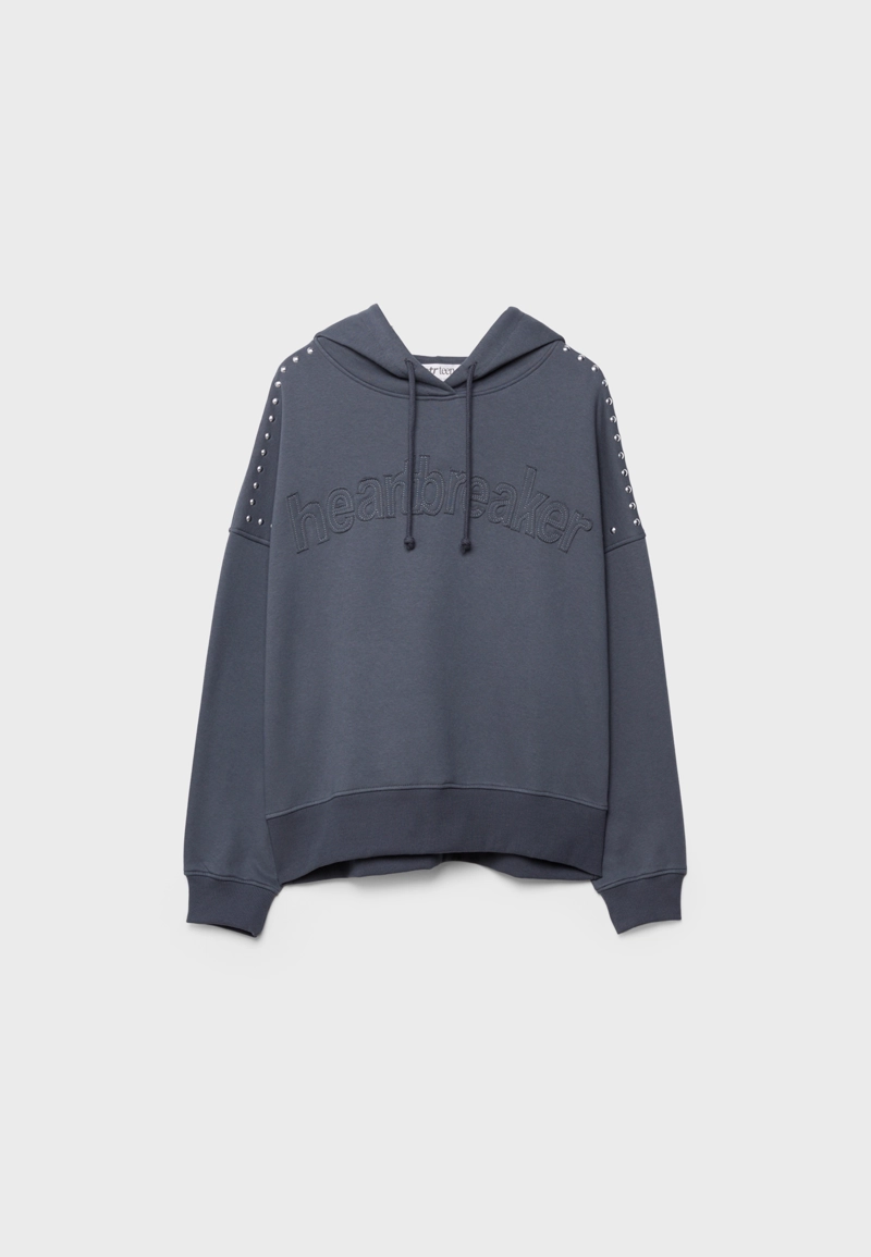 Толстовка с капюшоном, вышивкой и заклепками