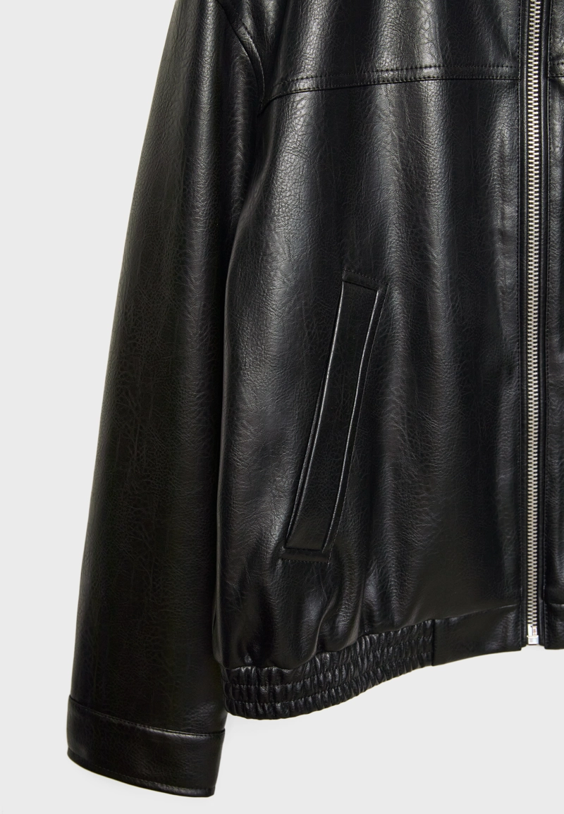 Куртка оверсайз из искусственной кожи