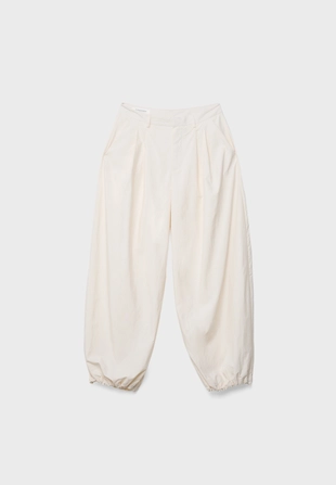 Высокотехнологичные брюки с низкой проймой и защипами- Заказать в России