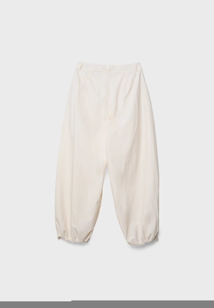 Высокотехнологичные брюки с низкой проймой и защипами- Заказать в России