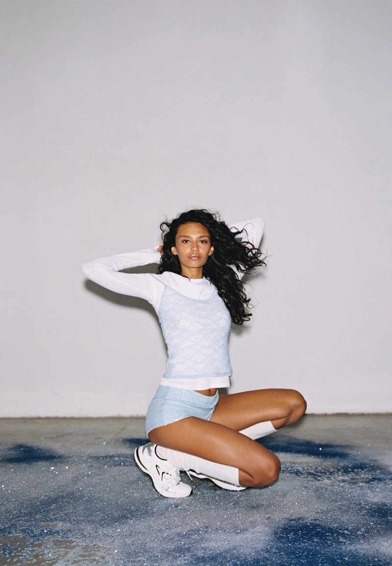 Мини-шорты с пайетками