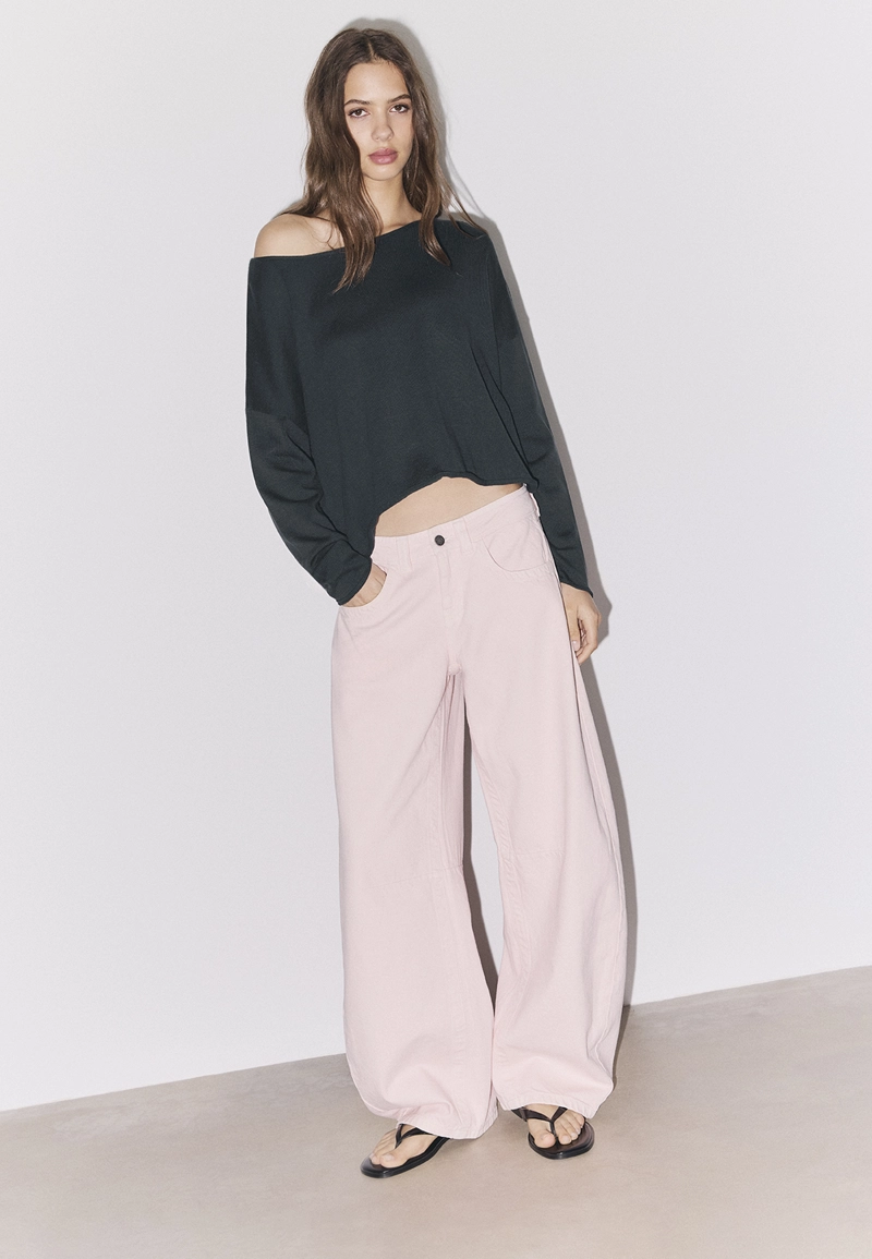 Укороченный джемпер с вырезом «лодочка»